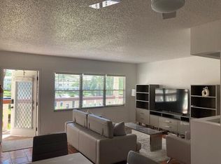 359 Brighton Dr E #I, Boca Raton, FL 33434