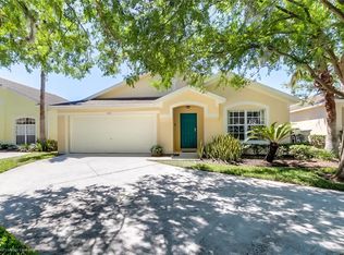 353 Castlemain Cir, Davenport, FL 33897