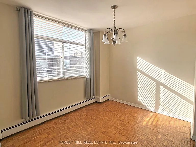 335 Lonsdale Rd #502 — Photo 7