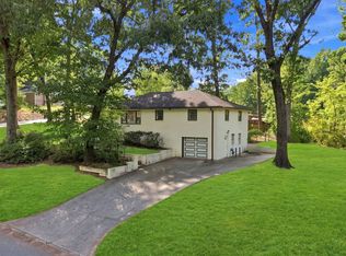 2586 Cherrywood Ln SW, Marietta, GA 30060