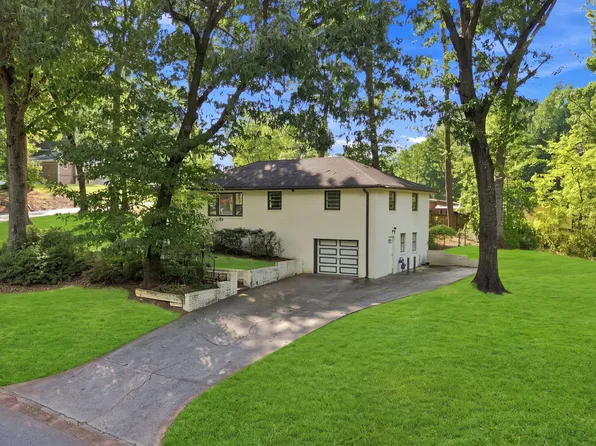 2586 Cherrywood Ln SW, Marietta, GA 30060