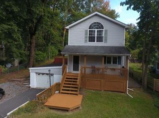 9 Springbrook Trl, Sparta, NJ 07871