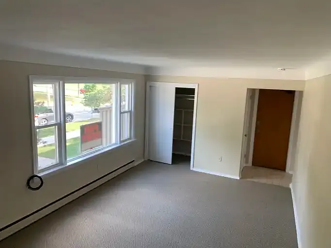 121 Cambridge Ave #1A — Photo 6