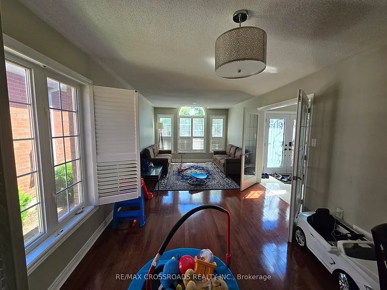 34 Sonley Dr — Photo 7