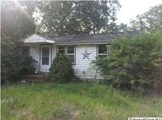 309 Briggs Ave N, Forked River, NJ 08731