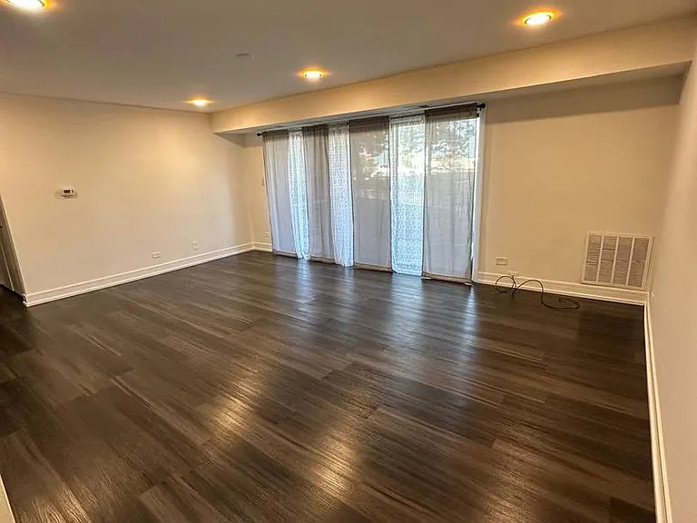 1100 E Randville Dr #110 — Photo 2