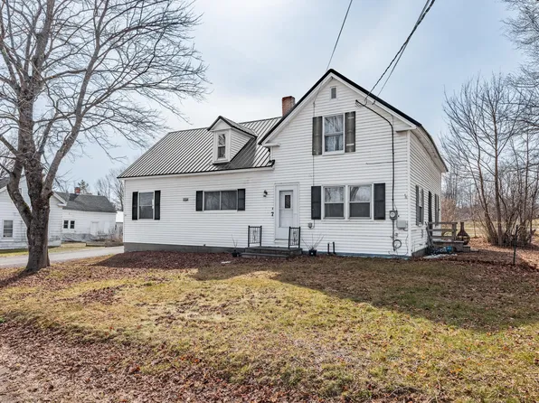 7 Wing Road, Levant, ME 04456