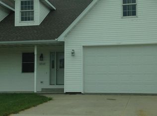 4716 N Apple Rd, Appleton, WI 54913