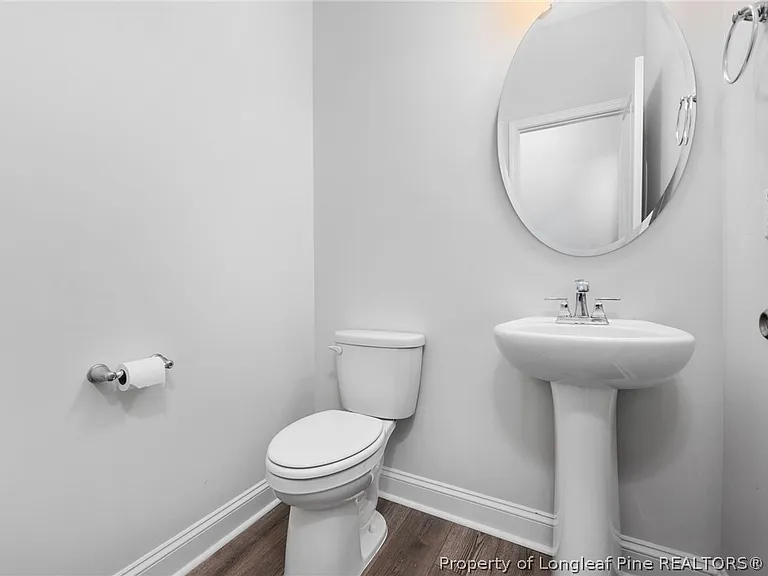 107 Glenwood Ct — Photo 17