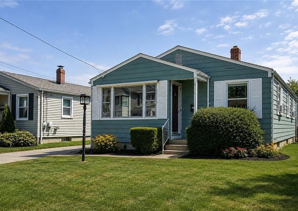 1st image of 21 Ashley St