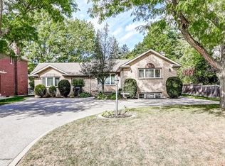 2 Rougecrest Dr, Markham, ON L3P3B6