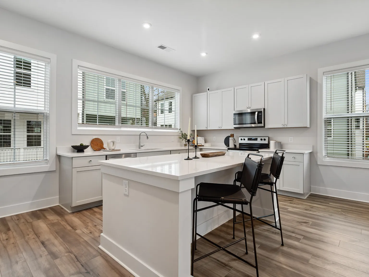 Kennett 776 — Photo 2