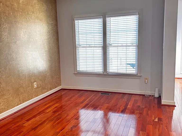 13 Fire Princess Ct — Photo 24