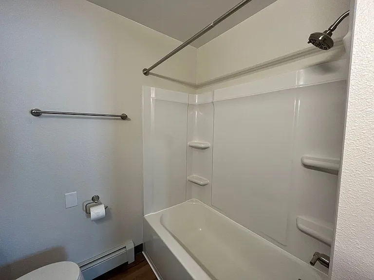 516 E 10th Ave #2 — Photo 6