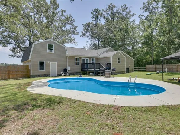 2736 Reads Rd, Virginia Beach, VA 23457