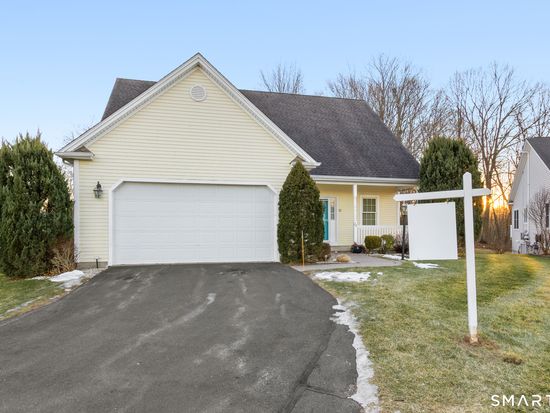 20 Sanford Ridge #20, East Granby, CT 06026
