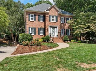 5119 Laurel View Dr, Winston Salem, NC 27104
