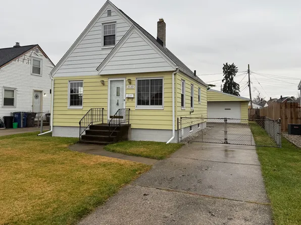 2420 104th St, Toledo, OH 43611