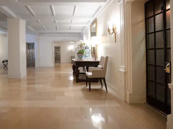 1010 5th Avenue image 4 of 23