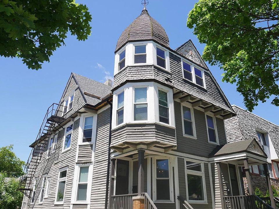 1st image of 2505 N Oakland Ave #A