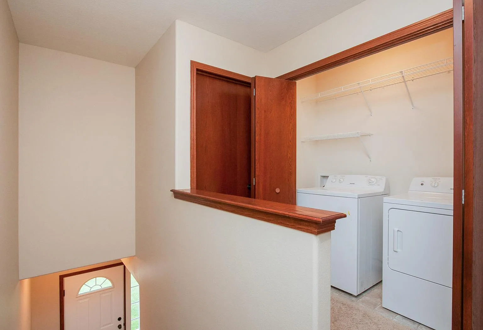 2 bed, 3.5 bath, 1600 sqft, $2,000 — Photo 4