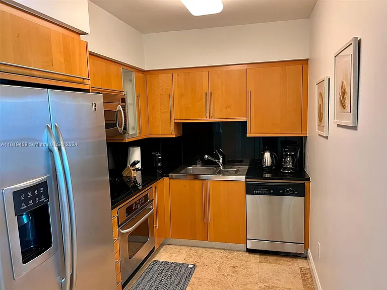 6365 Collins Ave #2610 — Photo 11