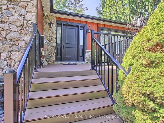 4th image of 177 Hedge Rd