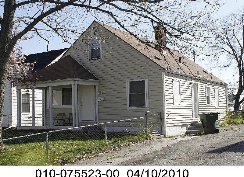 1st image of 2180 Ontario St