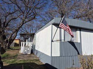 209 S Avenue B Trlr 11, Burkburnett, TX 76354