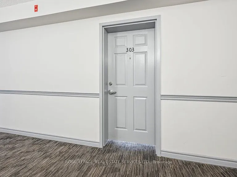 1490 Bishops Gate #303 — Photo 3