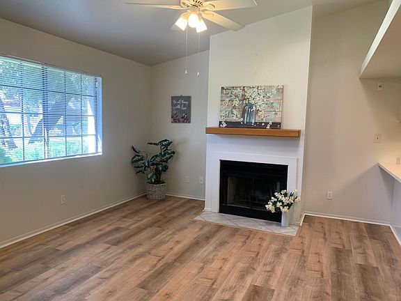 2nd image of 2020 W Union Hills Dr Unit 131