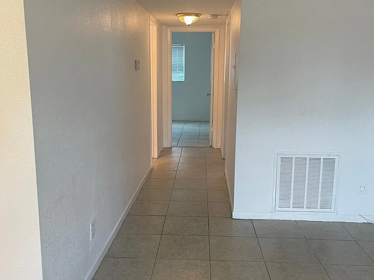 6062 22nd Ave N #3 — Photo 11