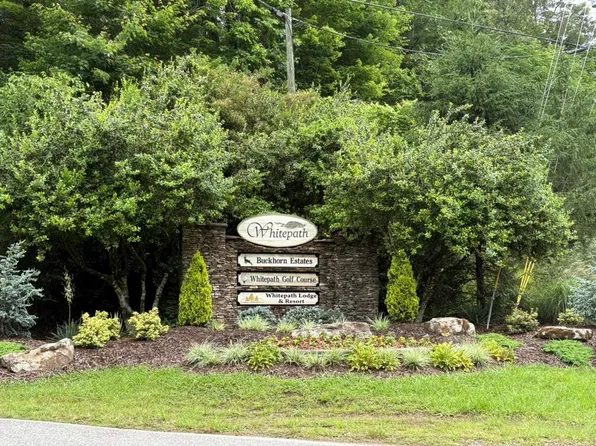 153 Etowah Dr, Ellijay, GA 30540