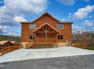 3303 Grace Way, Sevierville, TN 37876