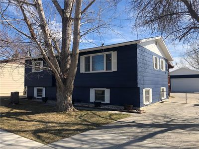 809 8th Ave, Laurel, MT, 59044