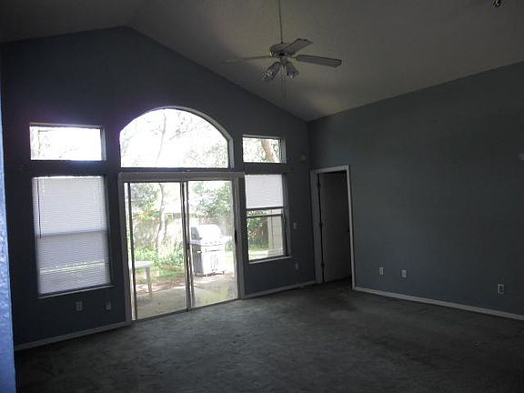 3rd image of 718 Satin Leaf Cir