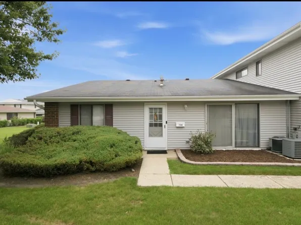 1344 Wakeby Ln, Schaumburg, IL 60193