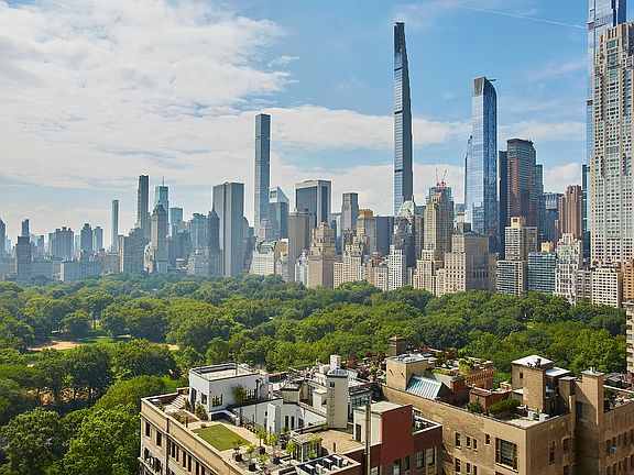 4th image of 10 W 66th St #26EF