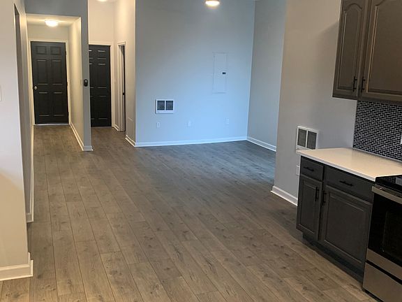 4th image of 3022 Perrysville Ave Floor 1