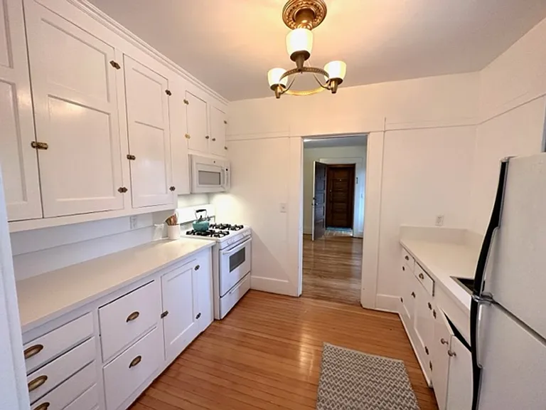 1400 Fremont Ave. — Photo 5