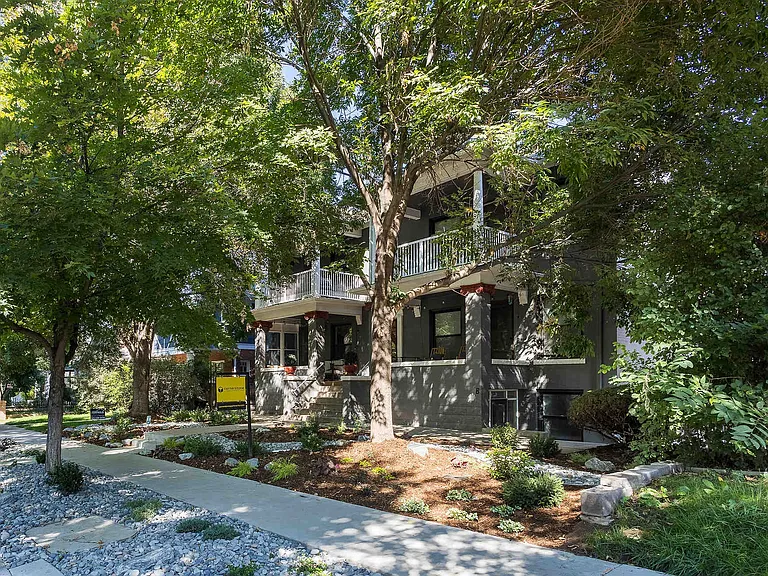 1124 N. St. Paul Street — Photo 11