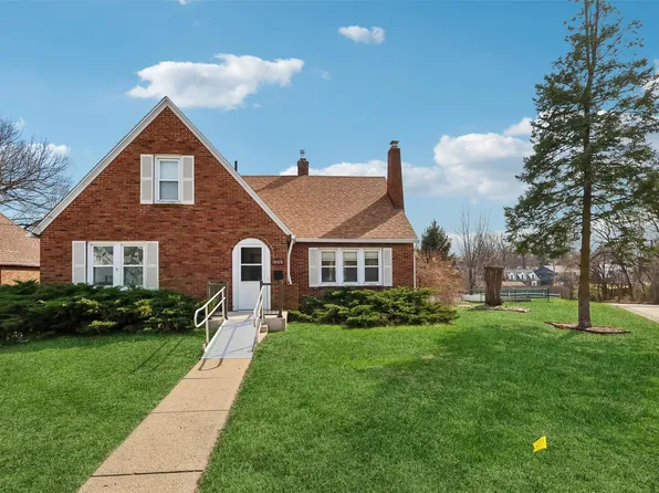 1244 Edgemont St, Des Moines, IA 50315