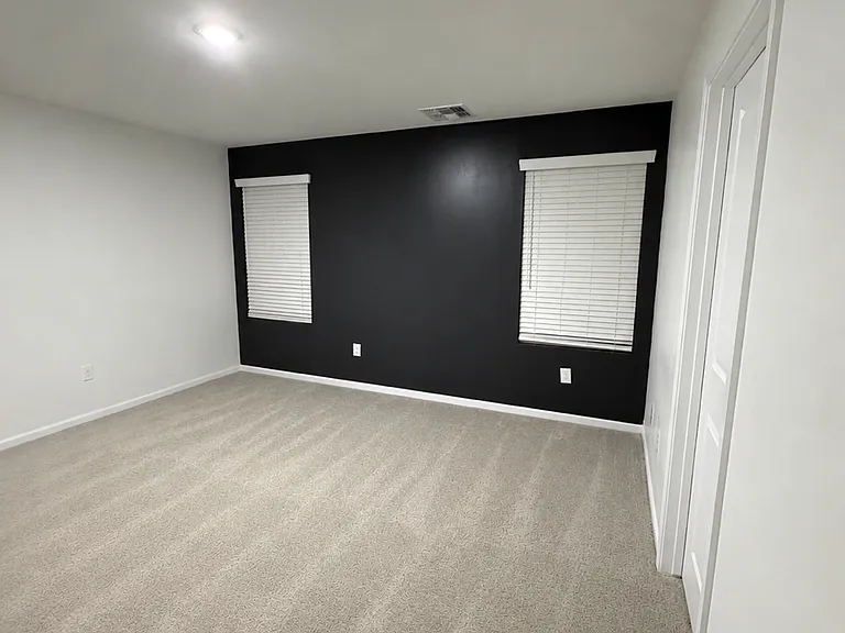 1250 S Maria Carmela Ln — Photo 4