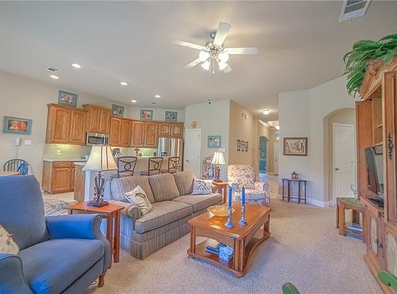 4th image of 2908 Aurora Mist Dr