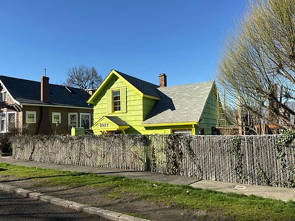 2nd image of 1017 E 8th St