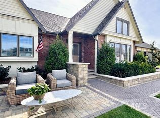 655 E Kingsford Dr, Meridian, ID 83642