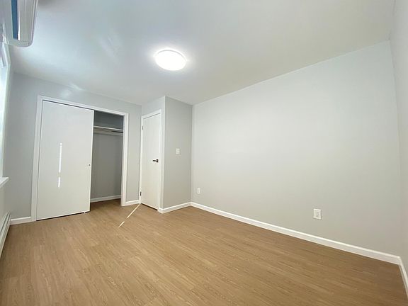 3rd image of 13 Hylan Blvd #2F