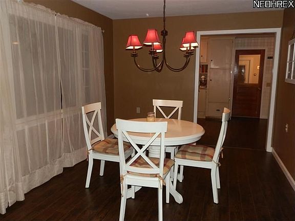 5th image of 834 Duff Dr