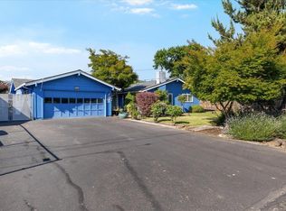 2055 Alamar St, Medford, OR 97501