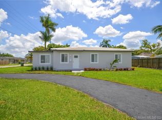 949 NE 4th Ave, Homestead, FL 33030